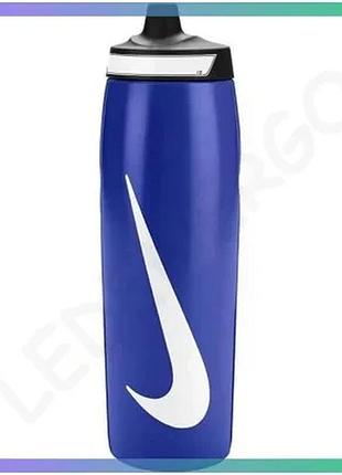 Пляшка nike refuel bottle grip 946 мл синяя текстурированная для спортивных напитков sku_n.100.9958.417.32