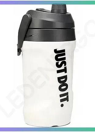 Пляшка для води nike fuel jug 64 oz біла антрацит чорна 1893 мл унісекс з ергономічною ручкою sku_n.100.3111.153.64
