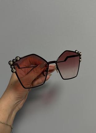 Сонцезахисні окуляри fendi коричневі з чохлом