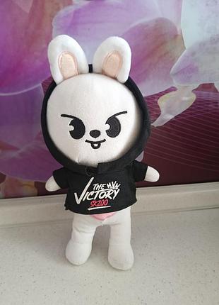 Игрушка stray kids skzoo