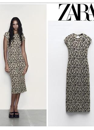 Сукня міді в леопардовий принт zara, розмір м ( маломірить) на с