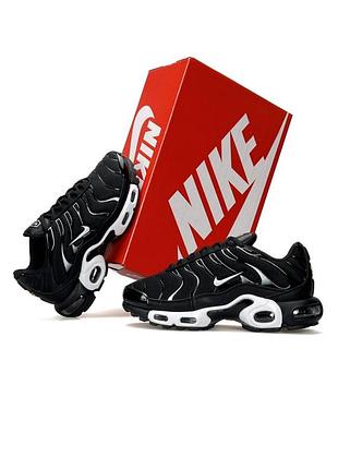 Nike air max plus black white 2