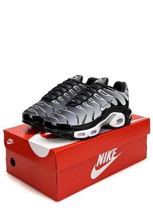 Nike air max plus grey black white 3