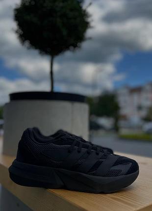 Оригінальні кросівки adidas lightblaze black jh6941