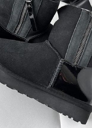 Чорні жіночі уггі ugg short zip black lacquer х угг міні 36