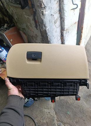 Бардачок торпеды (сторона пассажира) беж bmw x3 f25 x4 f26 11-17 51166839000