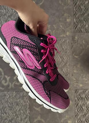 Кросівки кеди skechers go walk fuse
