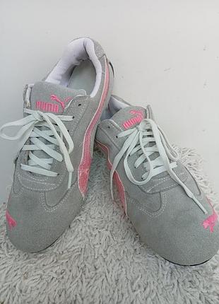 Женские кроссовки размер 38,puma