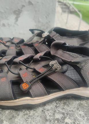 Босоніжки keen