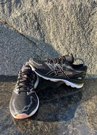 40p asics gel-nimbus 20