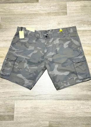 Мужские новые шорты карго kruze denim , размер 48 (6xl) , хаки камуфляж .