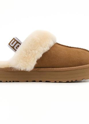 Жіночі бежеві сліпперс ugg funkette chestnut v2 х функет 36