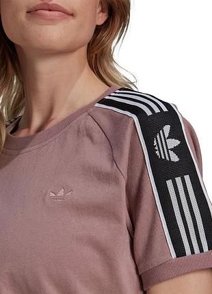 Жіноча футболка adidas
