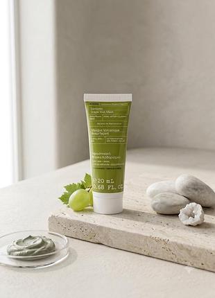 Відновлювальна маска-пілінг korres santorini grape volcanic resurfacing mask, 20 мл (нова)