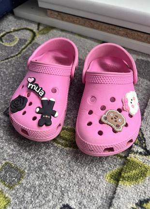 Крокси для дівчинки crocs
