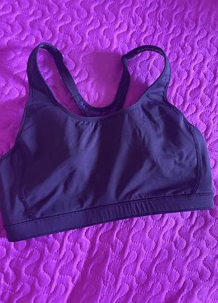 Спортивний топ nike dri-fit