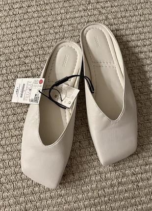 Шльопки шкіряні zara