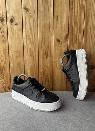 Шкіряні чорно-білі кросівки кеди взуття nike air force