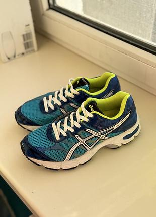 Кросівки бігові жіночі asics gel cumulus 16 gs