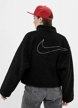Куртка стильная nike