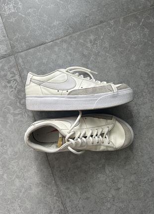 Кросівки жіночі білі найк nike 38.5 розмір
