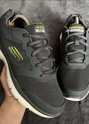 Чоловічі кросівки skechers flex-lite. p. 41. ідеал!!!