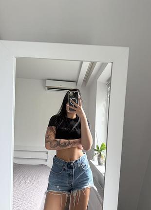 Ідеальні джинсові шорти levi’s