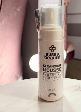 Пенка для очищения кожиssential cleansing mousse