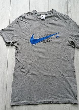 Чоловіча футболка nike sportswear court розмір&nbsp; m