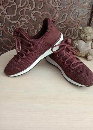 Женские кроссовки aldo,текстиль,бордовые,38размер.