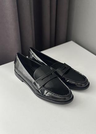 Нові чоловічі лофери zara