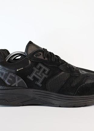 Чоловічі оригінальні кросівки tommy hilfiger gore tex