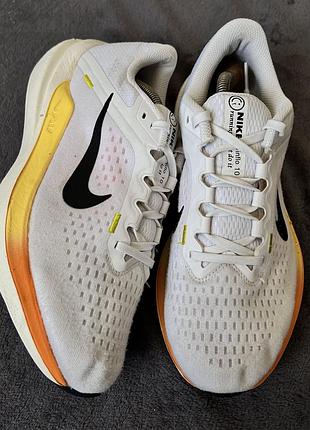Жіночі кросівки nike running winflo 10. p. 40.