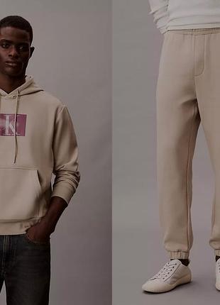 Новий оригінальний чоловічий бежевий спортивний костюм calvin klein розмір l