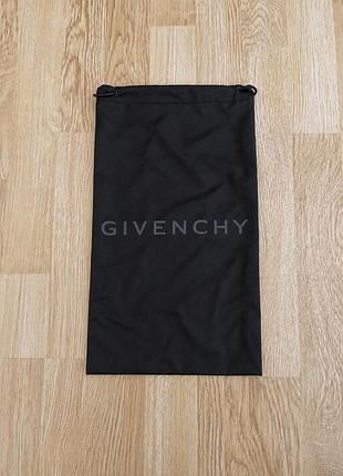 Оригинальный пыльник givenchy чехол мешочек для обуви сумки аксессуаров givenchy
