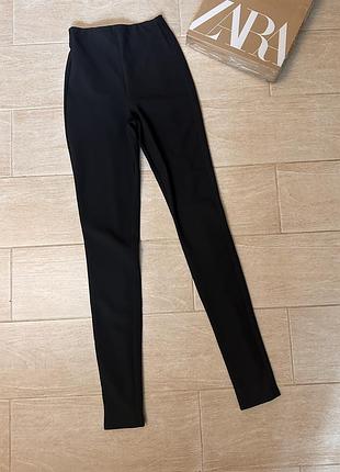 Жіночі штани легінси