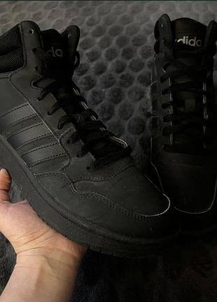 Чоловічі кросівки adidas. p. 42. ідеал!!!