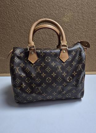 Жіноча сумка lv
