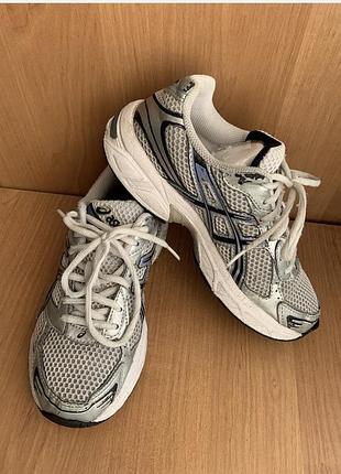 Кросівки asics gel 36р.