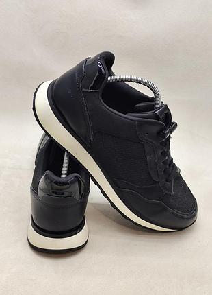 Женские кроссовки tamaris 42р