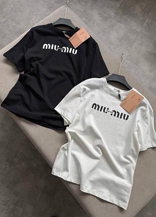 Футболки miu miu брендовані з написом біла та чорна