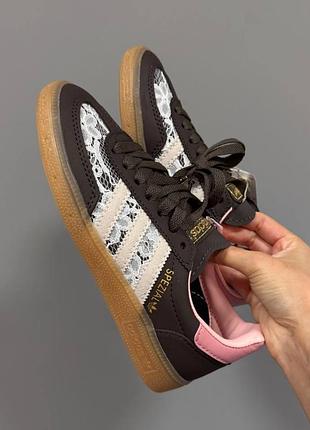 Adidas spezial
brown lace / pink