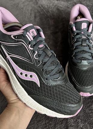 Жіночі кросівки saucony cohesion 12. p. 39. ідеал!!!