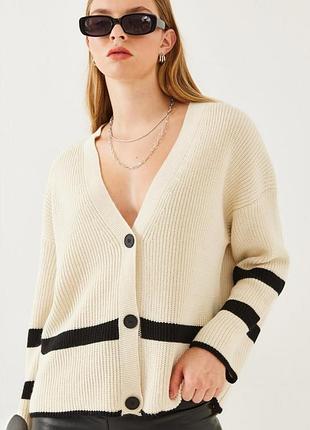 В'язаний кардиган на гудзиках р. s/m/l