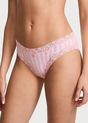 Бавовняні трусики бікіні рожеві в смужку з мереживом victorias secret spc21