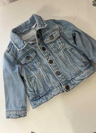 Джинсова курточка для дівчинки zara 9/12