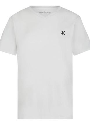 Базовая детская футболка calvin klein с логотипом
