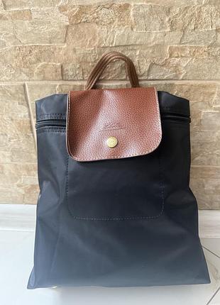 Красивий рюкзак в стилі longchamp