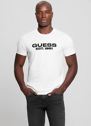 Мужская футболка guess с бархатным логотипом