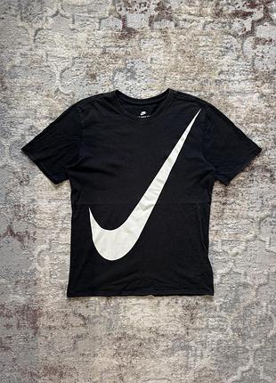 Чоловіча футболка nike big swoosh